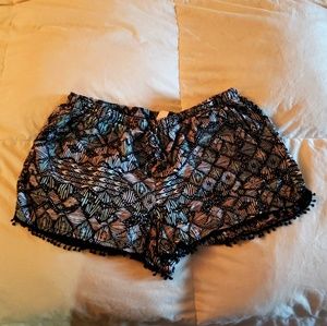 $5 SALE - Summer shorts with tassles